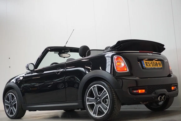 MINI Cooper S Cabrio - Afbeelding 20 van 30