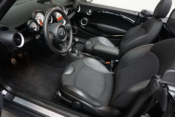 MINI Cooper S Cabrio - Afbeelding 26 van 30
