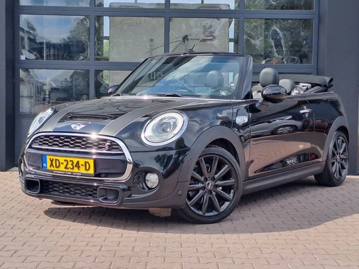 MINI Cooper S Cabrio - Afbeelding 1 van 30