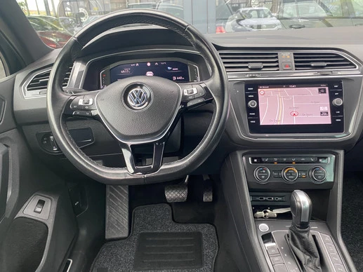 Volkswagen Tiguan - Afbeelding 17 van 30