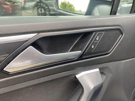 Volkswagen Tiguan - Afbeelding 21 van 30