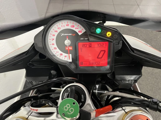 Aprilia Tuono V4 - Afbeelding 2 van 24