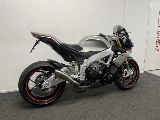 Aprilia Tuono V4 - Afbeelding 4 van 24