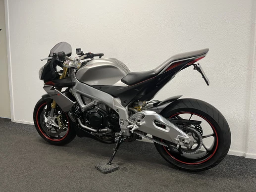 Aprilia Tuono V4 - Afbeelding 13 van 24