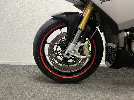 Aprilia Tuono V4 - Afbeelding 17 van 24