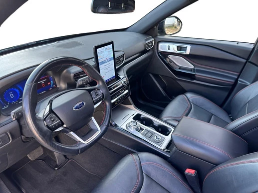 Ford Explorer - Afbeelding 18 van 30
