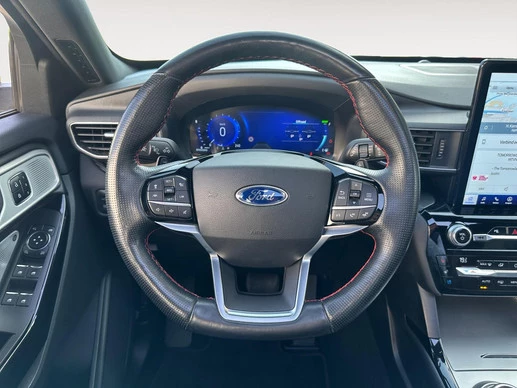 Ford Explorer - Afbeelding 19 van 30