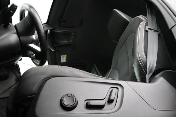 Volvo XC40 - Afbeelding 8 van 30