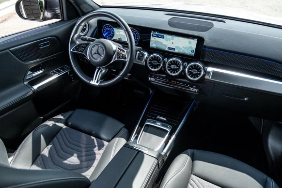 Mercedes-Benz EQB - Afbeelding 2 van 30