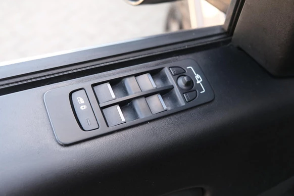 Land Rover Discovery Sport - Afbeelding 12 van 25