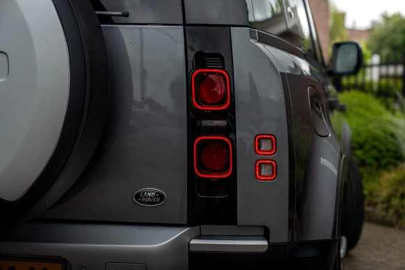 Land Rover Defender - Afbeelding 10 van 30