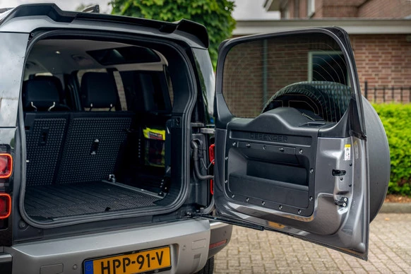 Land Rover Defender - Afbeelding 13 van 30