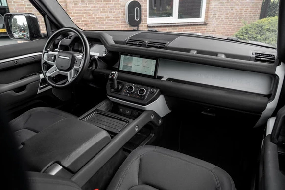 Land Rover Defender - Afbeelding 26 van 30