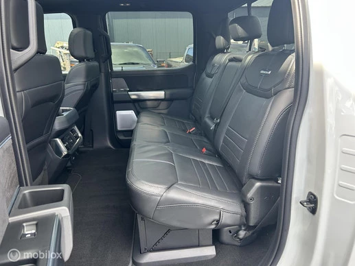 Ford F-350 - Afbeelding 29 van 30