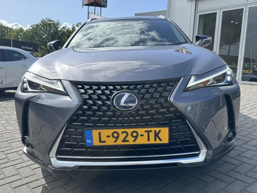 Lexus UX - Afbeelding 6 van 30