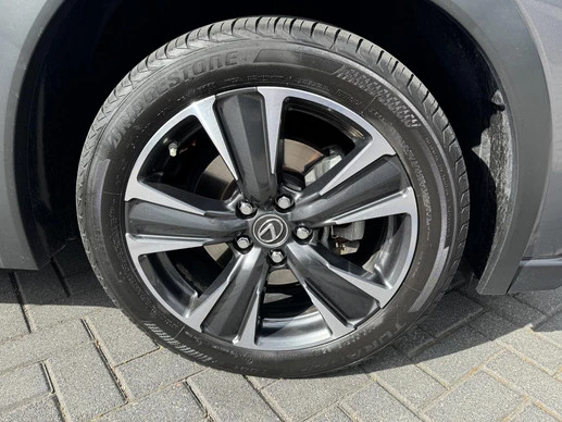 Lexus UX - Afbeelding 10 van 30