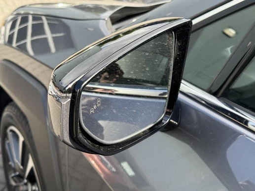 Lexus UX - Afbeelding 14 van 30