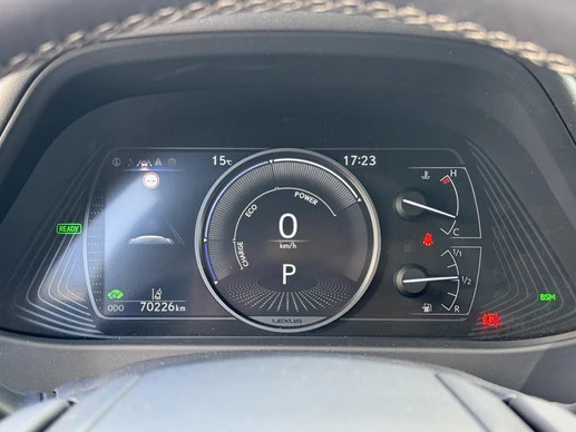 Lexus UX - Afbeelding 24 van 30