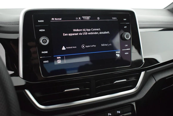 Volkswagen T-Roc - Afbeelding 22 van 30