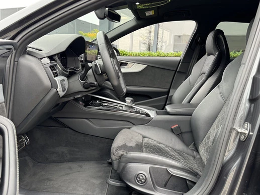 Audi RS4 - Afbeelding 7 van 30