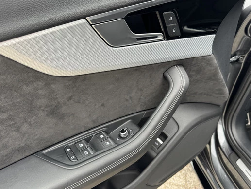 Audi RS4 - Afbeelding 25 van 30