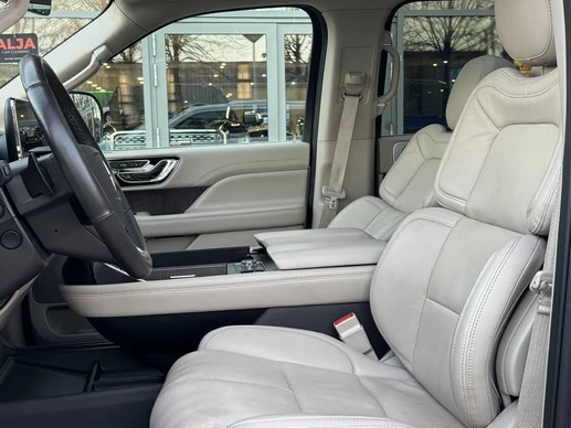 Lincoln Navigator - Afbeelding 13 van 30