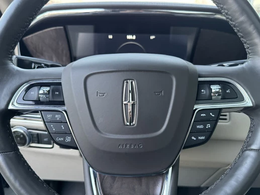 Lincoln Navigator - Afbeelding 23 van 30