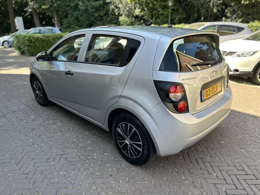 Chevrolet Aveo - Afbeelding 8 van 30