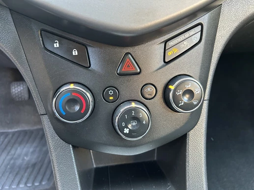 Chevrolet Aveo - Afbeelding 24 van 30