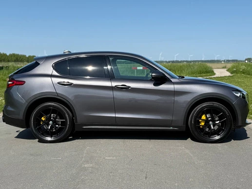 Alfa Romeo Stelvio - Afbeelding 28 van 30