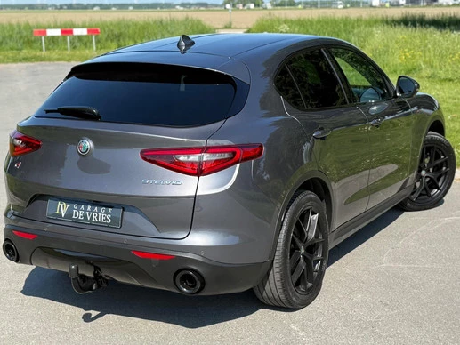 Alfa Romeo Stelvio - Afbeelding 30 van 30