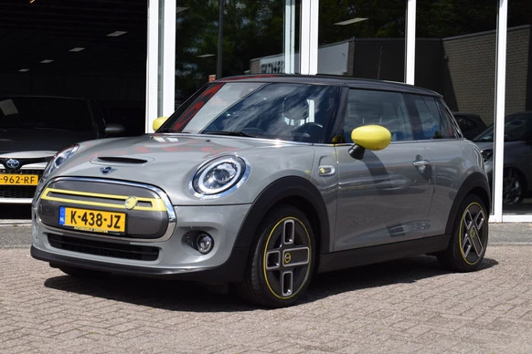 MINI Electric - Afbeelding 1 van 30
