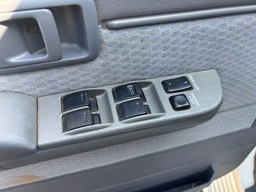 Toyota Land Cruiser - Afbeelding 11 van 17
