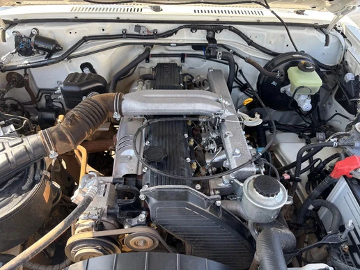 Toyota Land Cruiser - Afbeelding 17 van 17