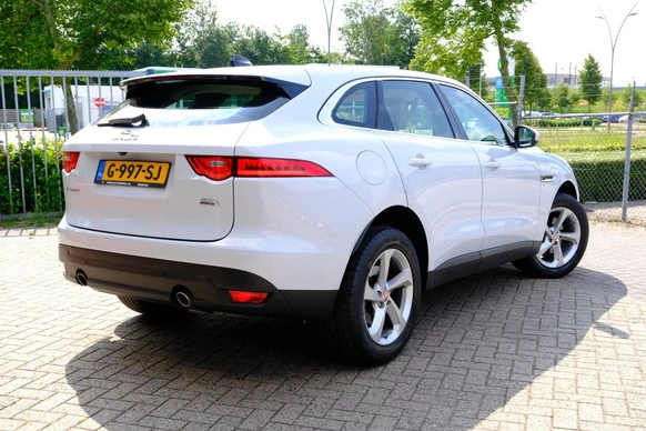 Jaguar F-PACE - Afbeelding 3 van 30