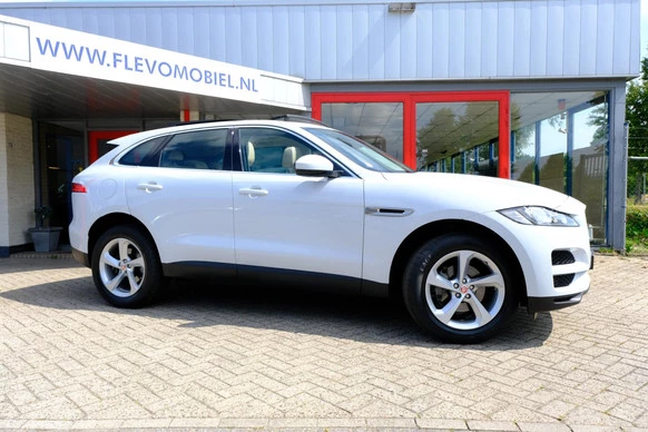 Jaguar F-PACE - Afbeelding 4 van 30