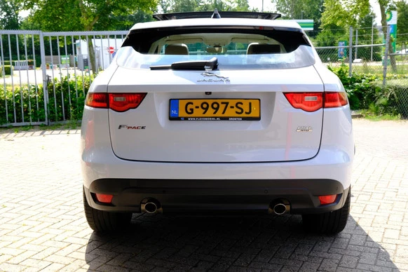 Jaguar F-PACE - Afbeelding 8 van 30