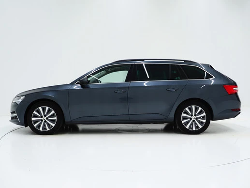 Škoda Superb - Afbeelding 2 van 30