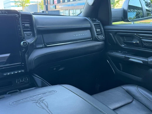Dodge Ram Pick-Up - Afbeelding 14 van 27