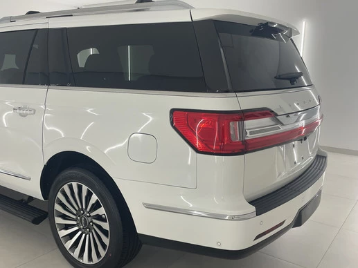Lincoln Navigator - Afbeelding 18 van 30