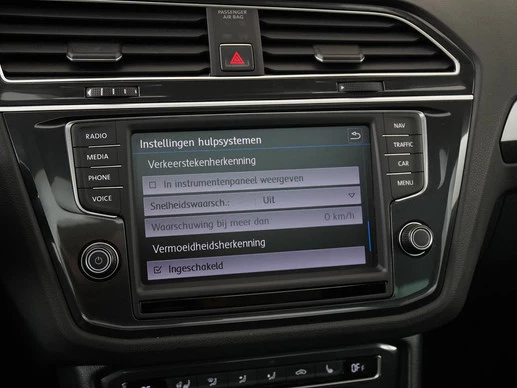 Volkswagen Tiguan - Afbeelding 23 van 30