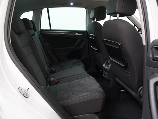 Volkswagen Tiguan - Afbeelding 29 van 30