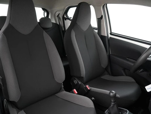 Toyota Aygo - Afbeelding 15 van 23