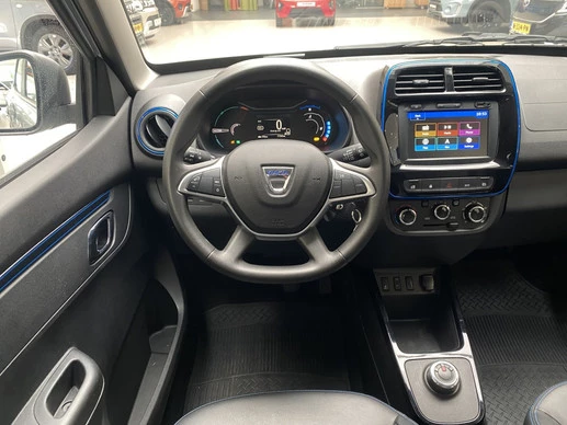Dacia Spring - Afbeelding 2 van 21