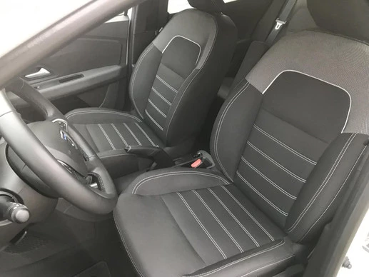 Dacia Sandero - Afbeelding 13 van 25