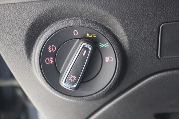 SEAT Leon - Afbeelding 13 van 24