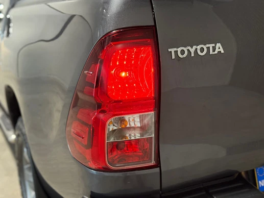 Toyota Hilux - Afbeelding 19 van 30