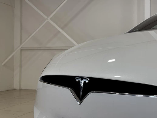 Tesla Model X - Afbeelding 8 van 30