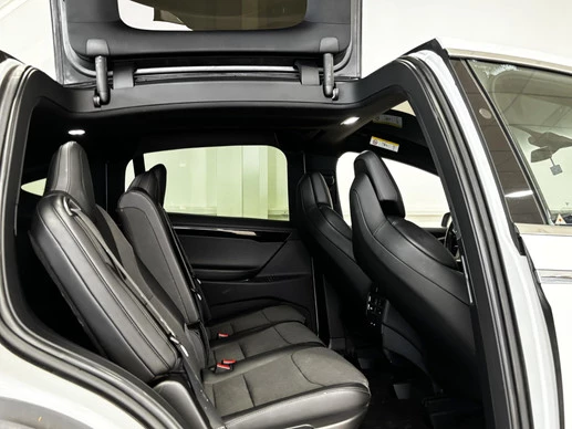 Tesla Model X - Afbeelding 19 van 30
