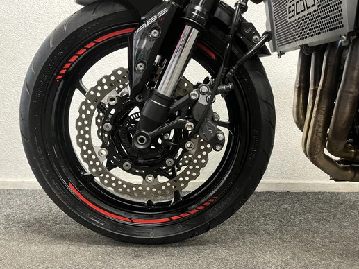 Kawasaki Z900 - Afbeelding 17 van 23